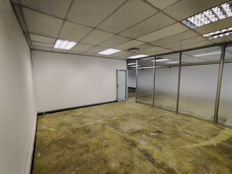 To Let commercial Property for Rent in Milnerton Central Western Cape